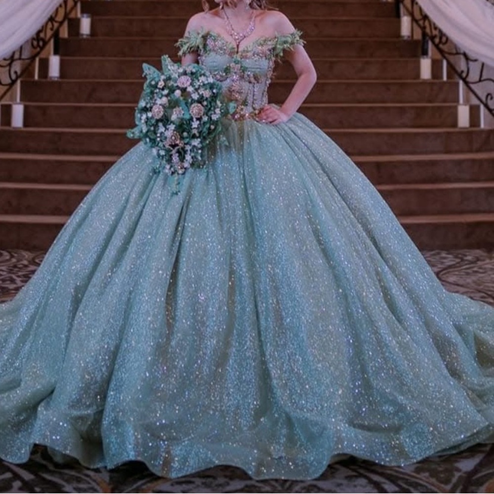 Light green xv dress.